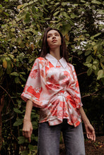 Load image into Gallery viewer, Printed kaftan tie up top