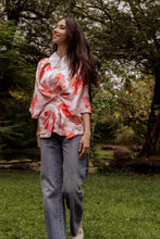 Load image into Gallery viewer, Printed kaftan tie up top