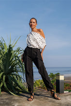 Load image into Gallery viewer, Geometric printed cold shoulder drape top