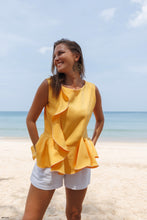 Load image into Gallery viewer, Peplum top with ruffles