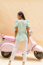 Load image into Gallery viewer, Origami sleeve top