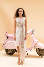 Load image into Gallery viewer, Straight dress with printed drape