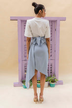 Load image into Gallery viewer, Tulip sleeve crop top