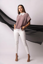 Load image into Gallery viewer, Straight top with cutwork - Pranati Kejriwall