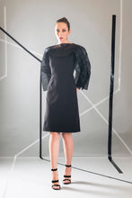 Load image into Gallery viewer, Dress with ruffle on sleeves