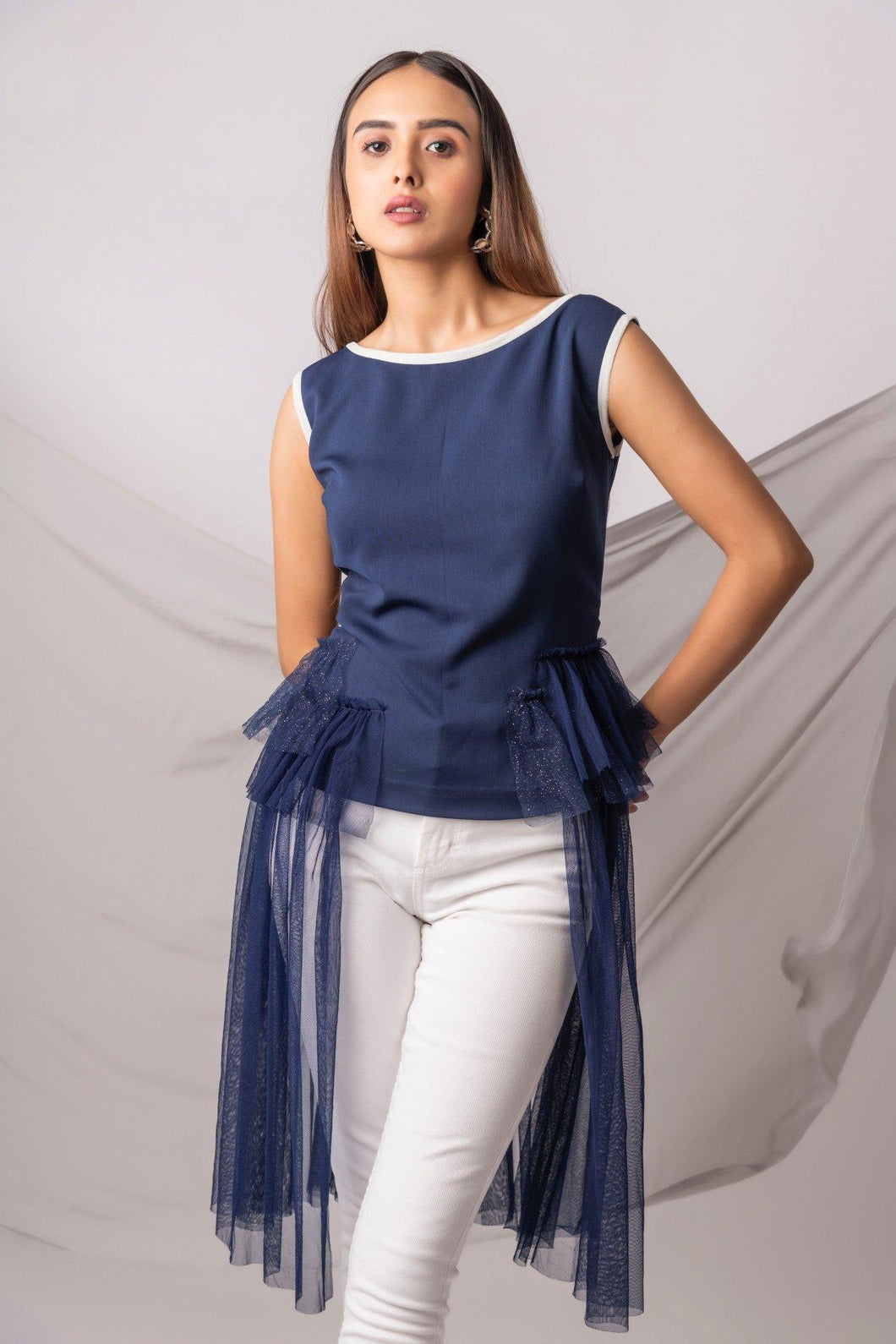 Straight top with tulle panels - Pranati Kejriwall