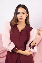 Load image into Gallery viewer, Jacket with puffed sleeves - Pranati Kejriwall
