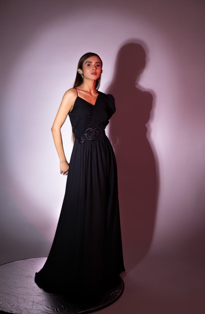 Flared gown with asymmetric bodice